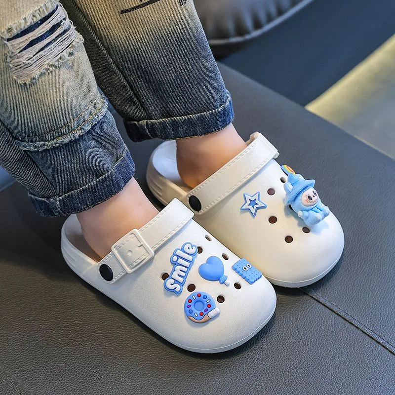 【激安1円！！】絶対流行 今季大注目 キャラクター 可愛い サンダル スリッパ