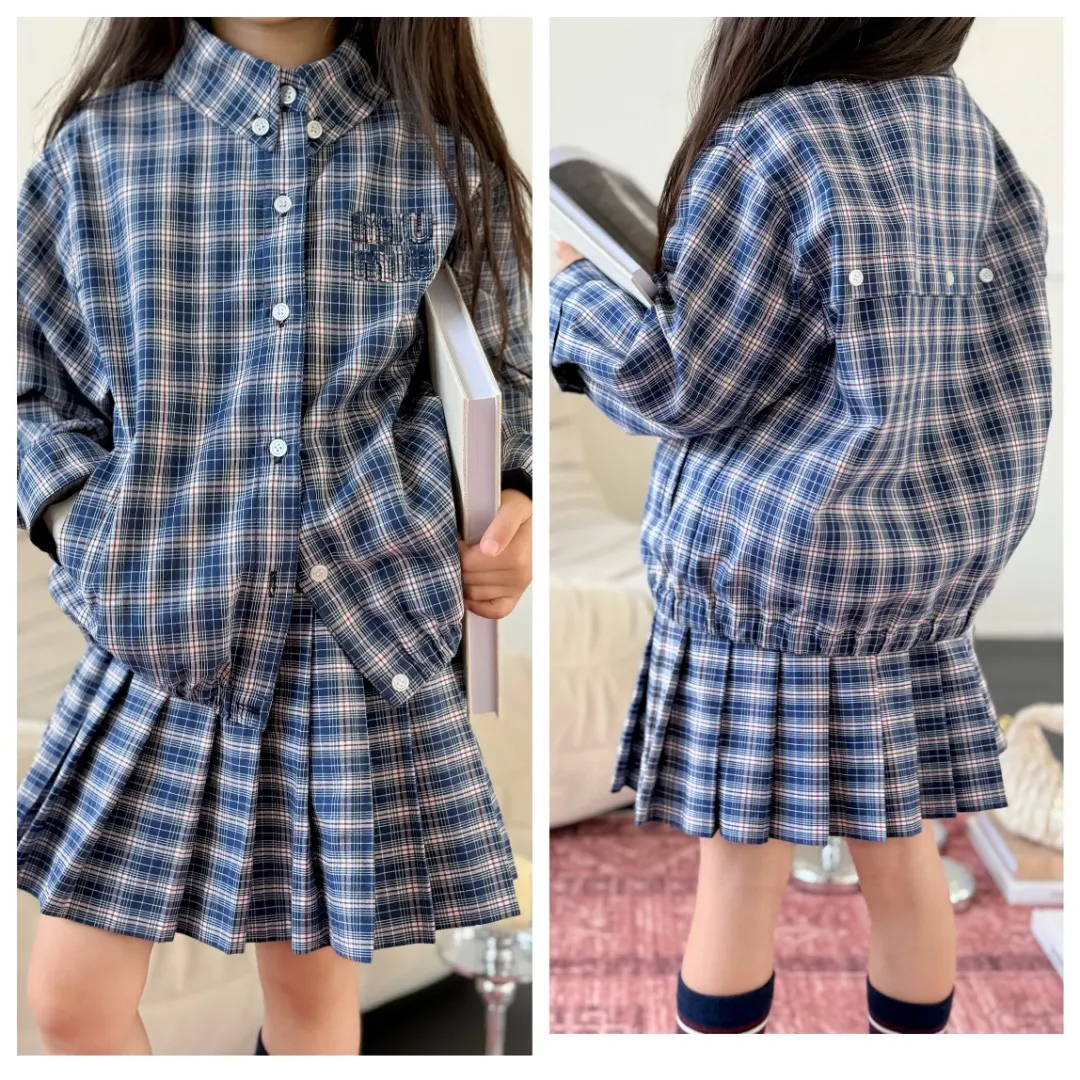 【110-150cm】おしゃれキッズ必見 品質満点 スウィート トレンド 女の子 長袖Ｔシャツ/アウター/スカート