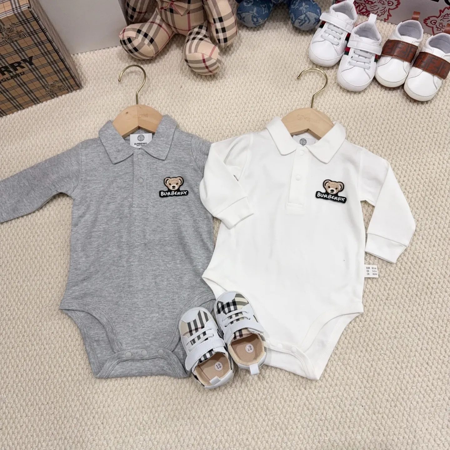 【59-90cm】絶対見逃さないで 大人気 シンプル POLOネック ベビー 長袖 ロンパース