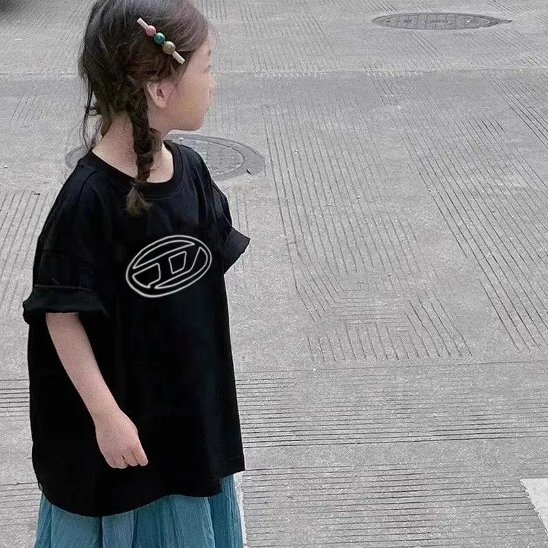 【90-160cm】モード感アップ 絶対流行 おしゃれ 合わせやすい 女の子 半袖 Ｔシャツ