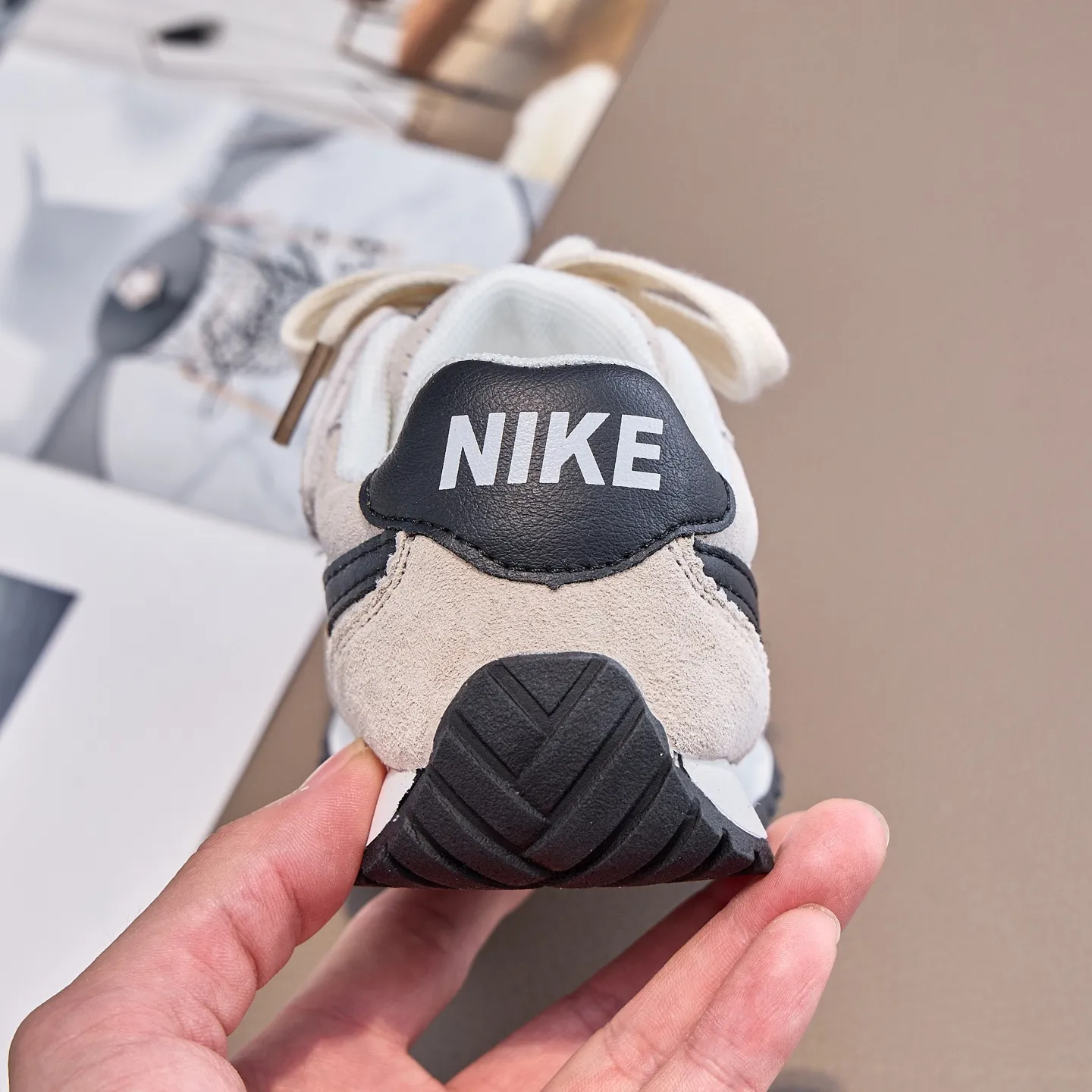 デイリー使いに最適 クラシック 耐久性に優れたソ キッズ コルテッツ スニーカー